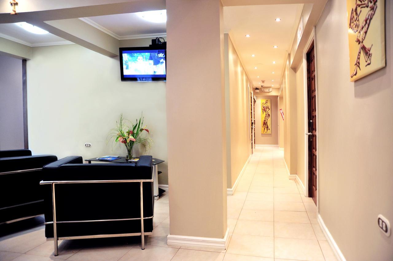 Culture Crossroads Inn Port of Spain ภายนอก รูปภาพ