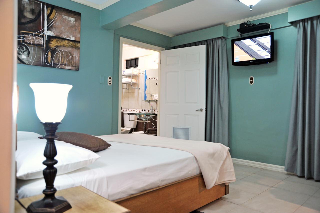 Culture Crossroads Inn Port of Spain ภายนอก รูปภาพ